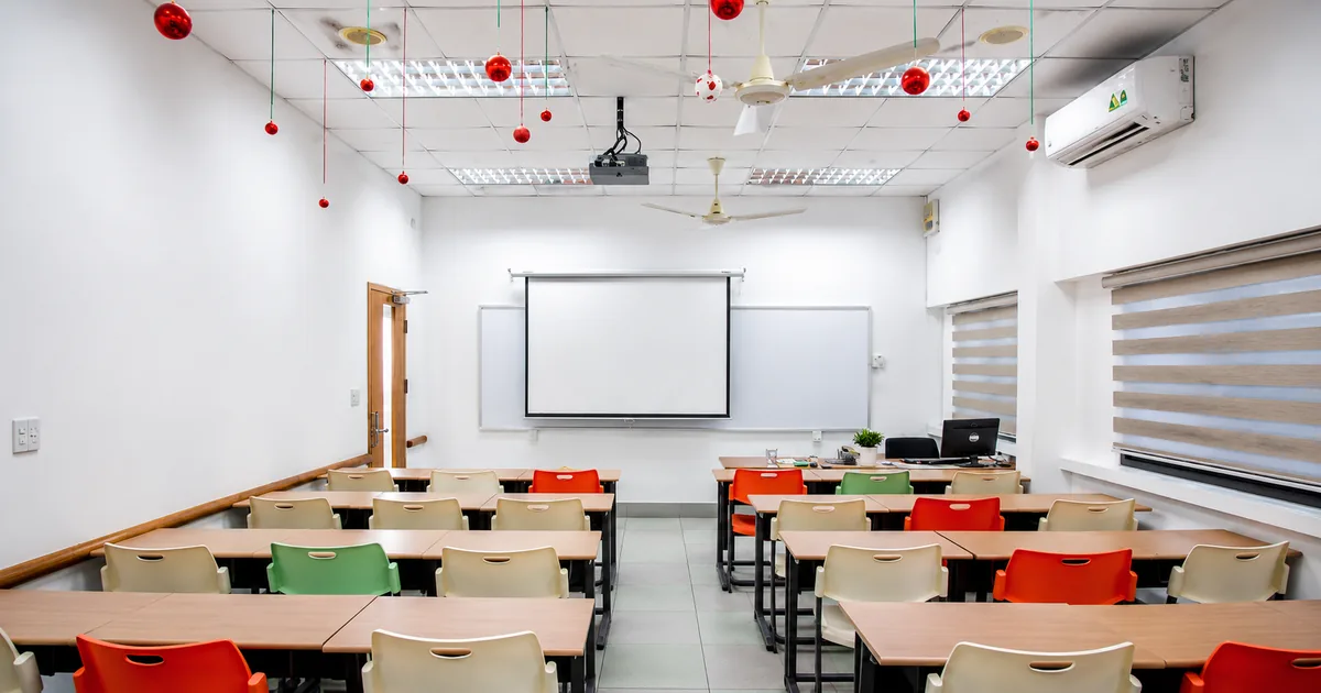 Kinh nghiệm thi VSTEP từ A-Z tại Đại học Kinh tế TP.HCM (UEH)