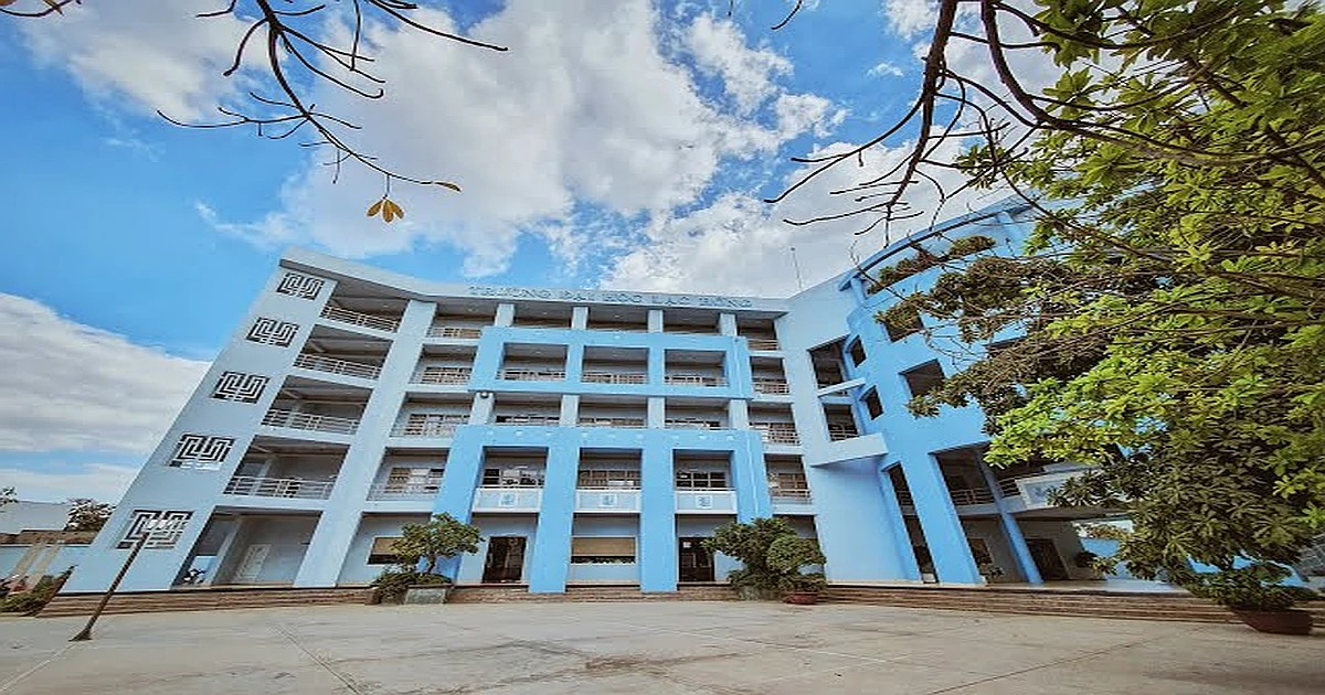 Lệ phí thi VSTEP mới nhất tại Trường Đại học Lạc Hồng (LHU)