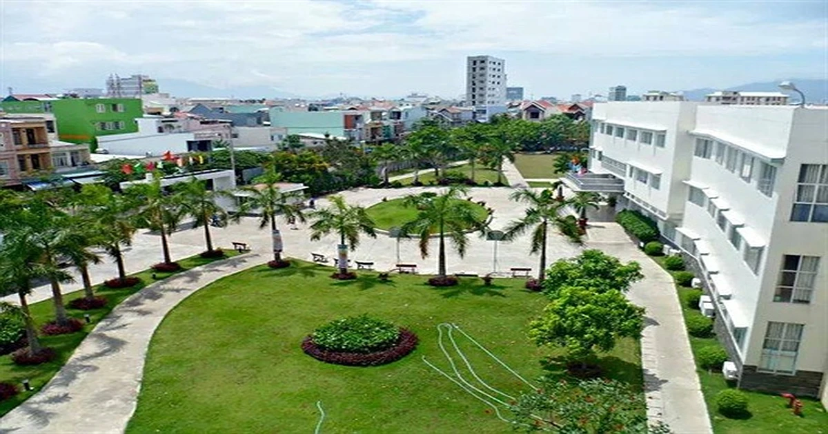 Lệ phí thi VSTEP mới nhất tại Đại học Ngoại ngữ - Đại học Đà Nẵng (UFL)